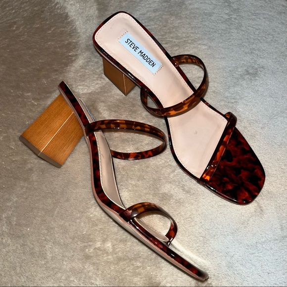 Steve Madden Honey Tortoise Block Heel 